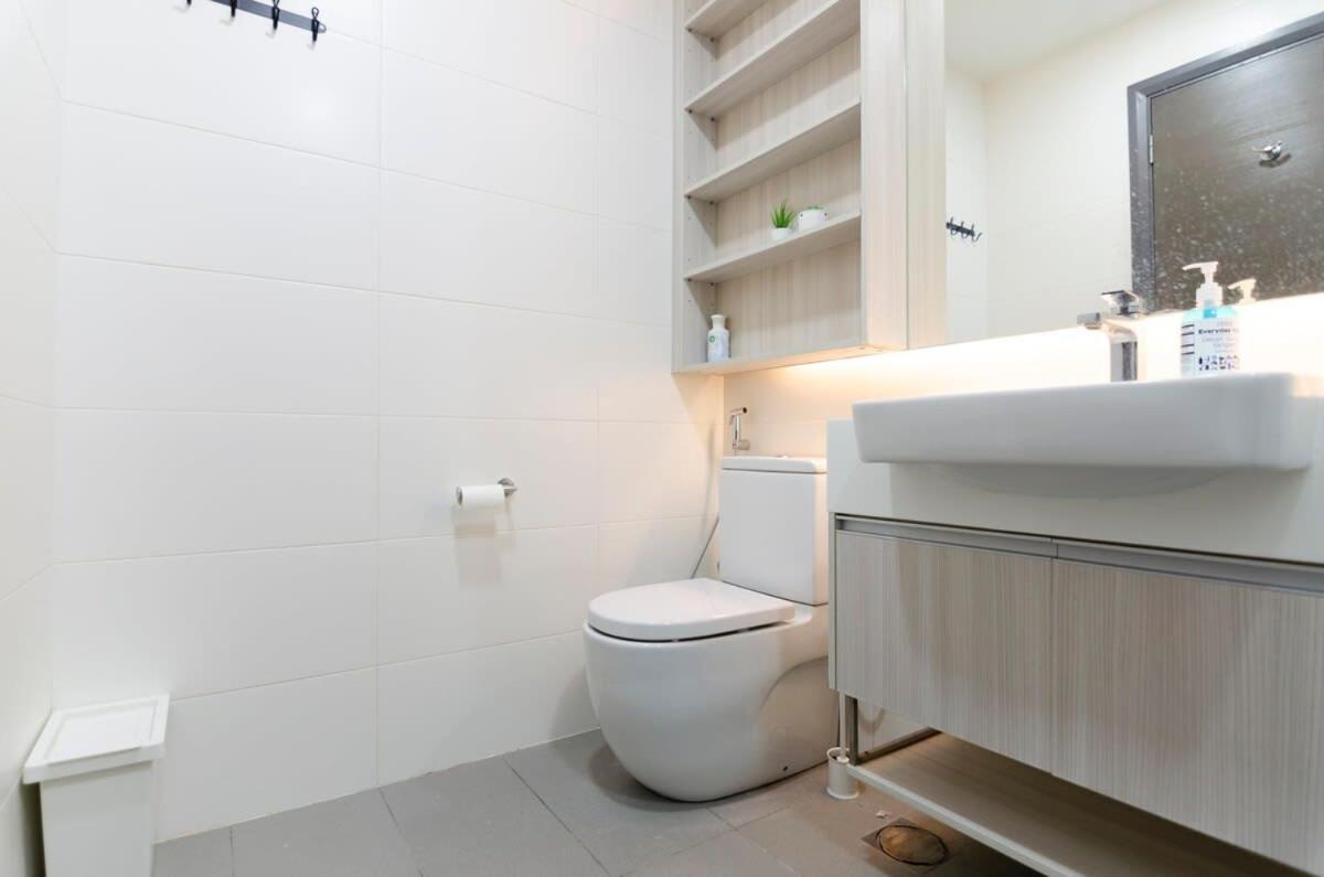 Totoro Theme In Suasana Jb, Free Wifi Apartemen Johor Bahru